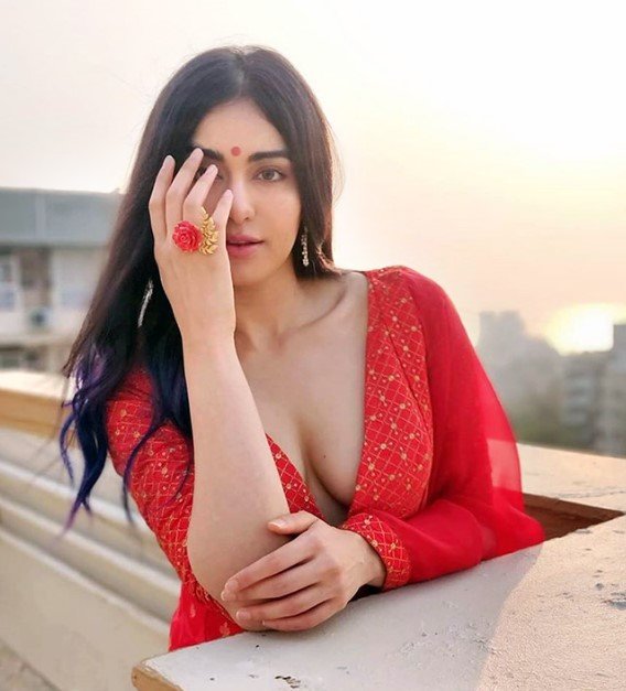 Adah Sharma - Wikiunfold